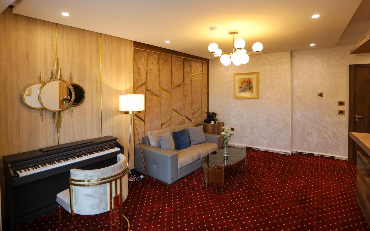 Melissa Hotel Оран Екстериор снимка