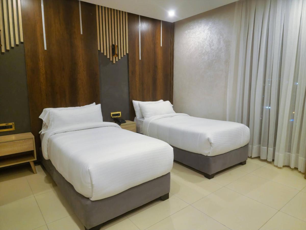 Melissa Hotel Оран Екстериор снимка