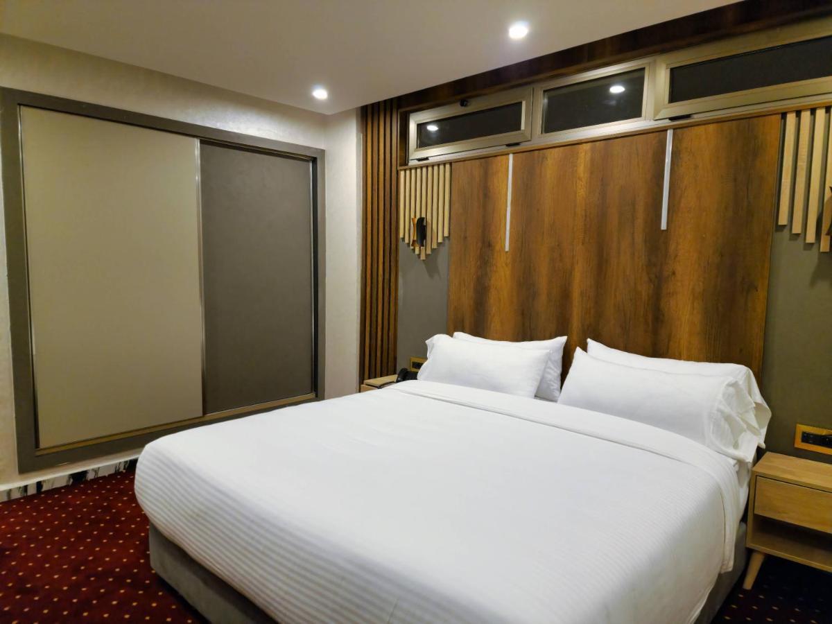 Melissa Hotel Оран Екстериор снимка